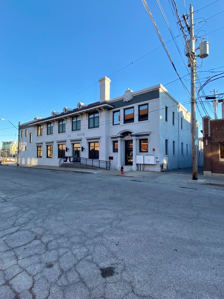 The Hemingway Building at 103 W 19th St, Kansas City, Missouri