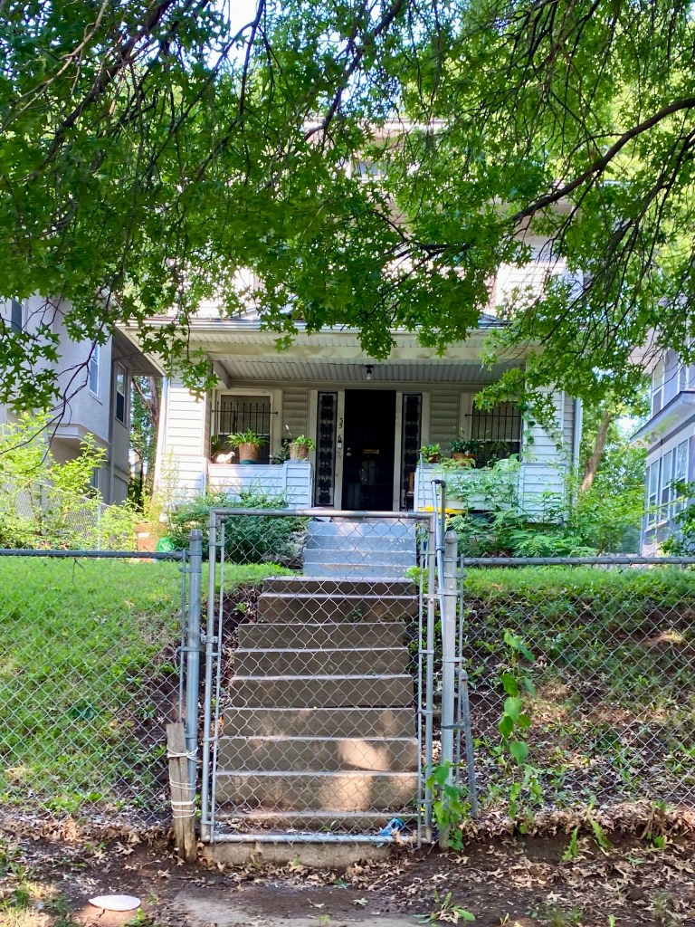 Photo of the house on Agnes Avenue where Hemingway lived longest during the time he worked for the Kansas City Star